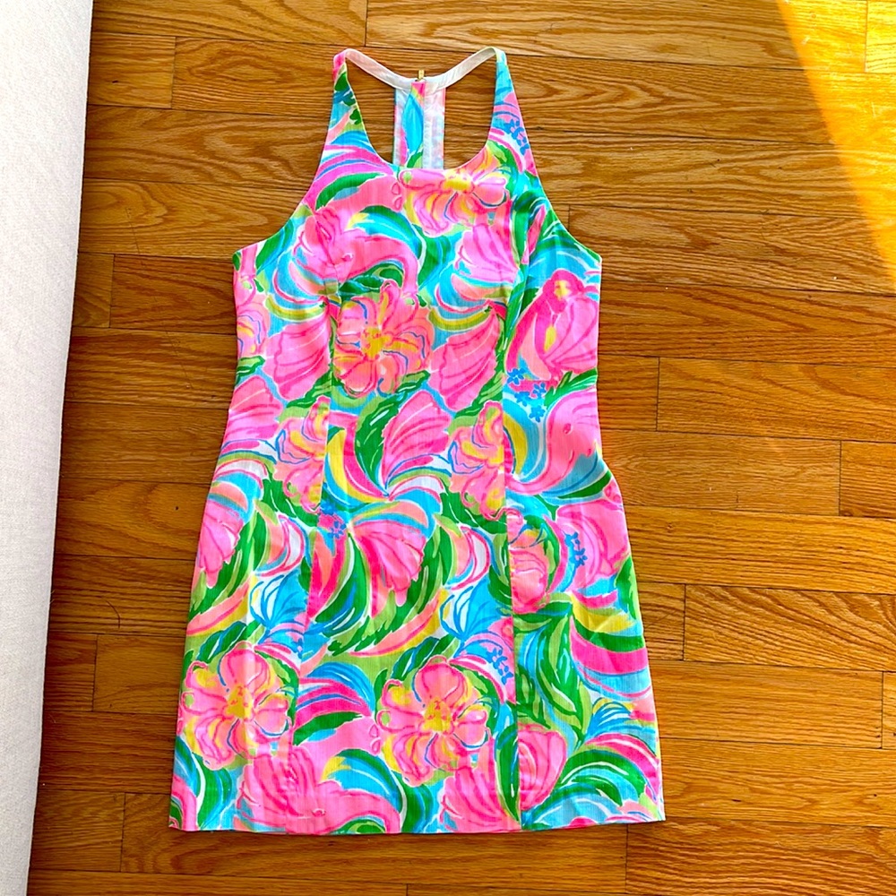 Lilly Pulitzer size 6 dress lined